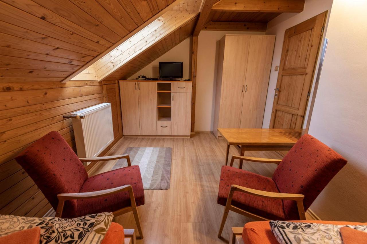 Penzion U Vichu Červená Voda Bagian luar foto